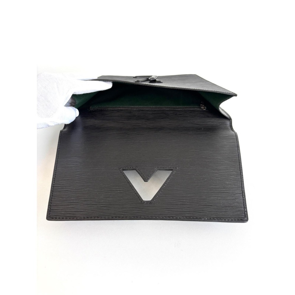 Louis Vuitton Vintage Trapeze Clutch Epi Black Leather M10934 1988 Evening Bag - Picture 7 of 11
